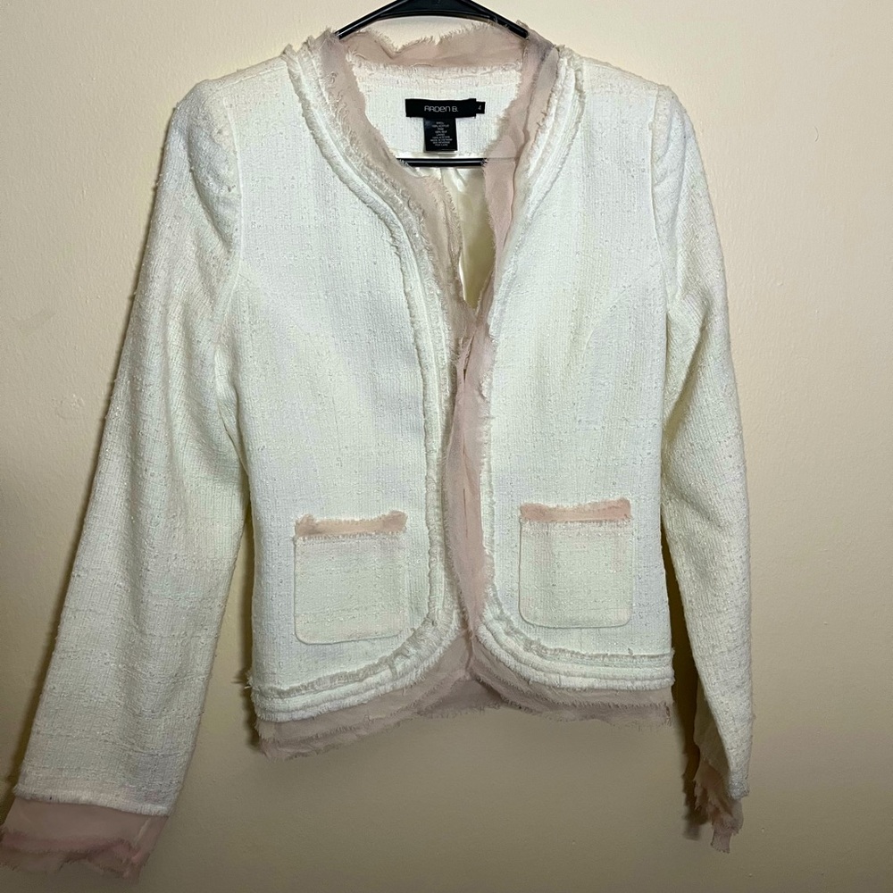 Arden B baby pink and white Blazer